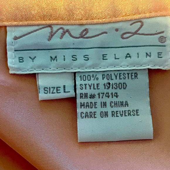 Vintage Me 2 By Miss Elaine Women’s Peach Silky Satin Nightshirt Size L - Picture 6 of 6